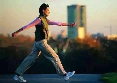 走路|从走路就能看出寿命长短天天走多少才最有益很多人都不标准