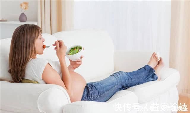 胎儿|孕妇饭后别做4件事,关乎胎儿的健康发育,胎儿在肚子里很反抗