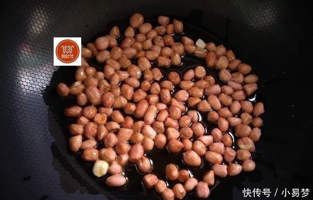 教你一道最受欢迎的下酒菜,做法很简单,有了它,喝小酒滋有味儿