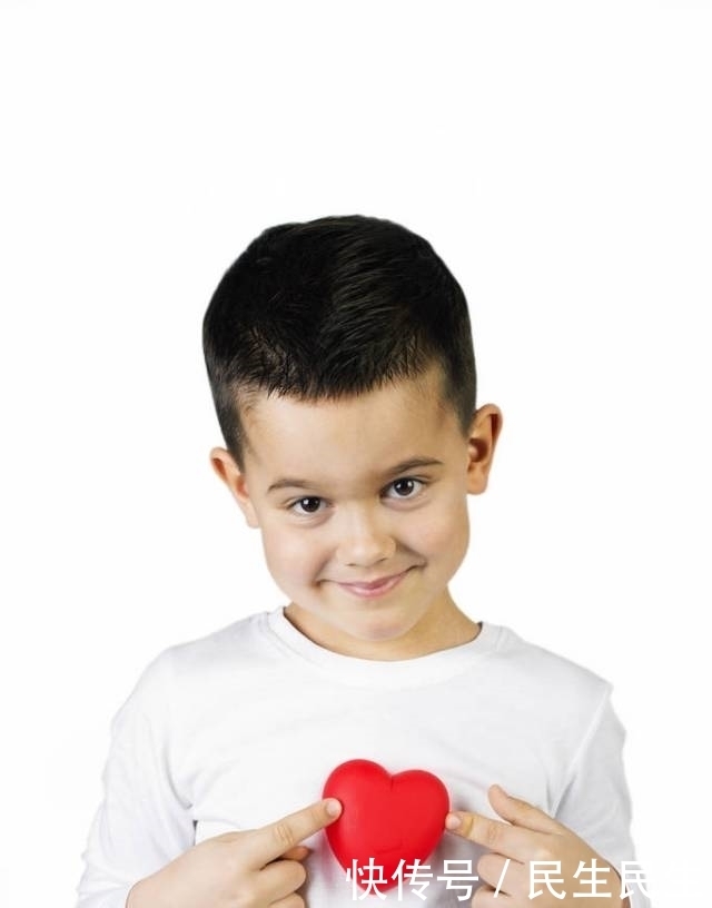 高情商的孩子常说这几句“口头禅”,将来能成大器,家长偷着乐吧