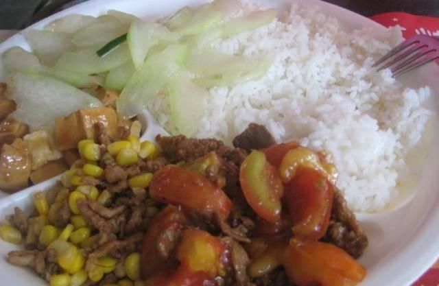 损伤|有孕时,这些东西不适合孕妈吃,不但没营养,可能还对孩子有损伤