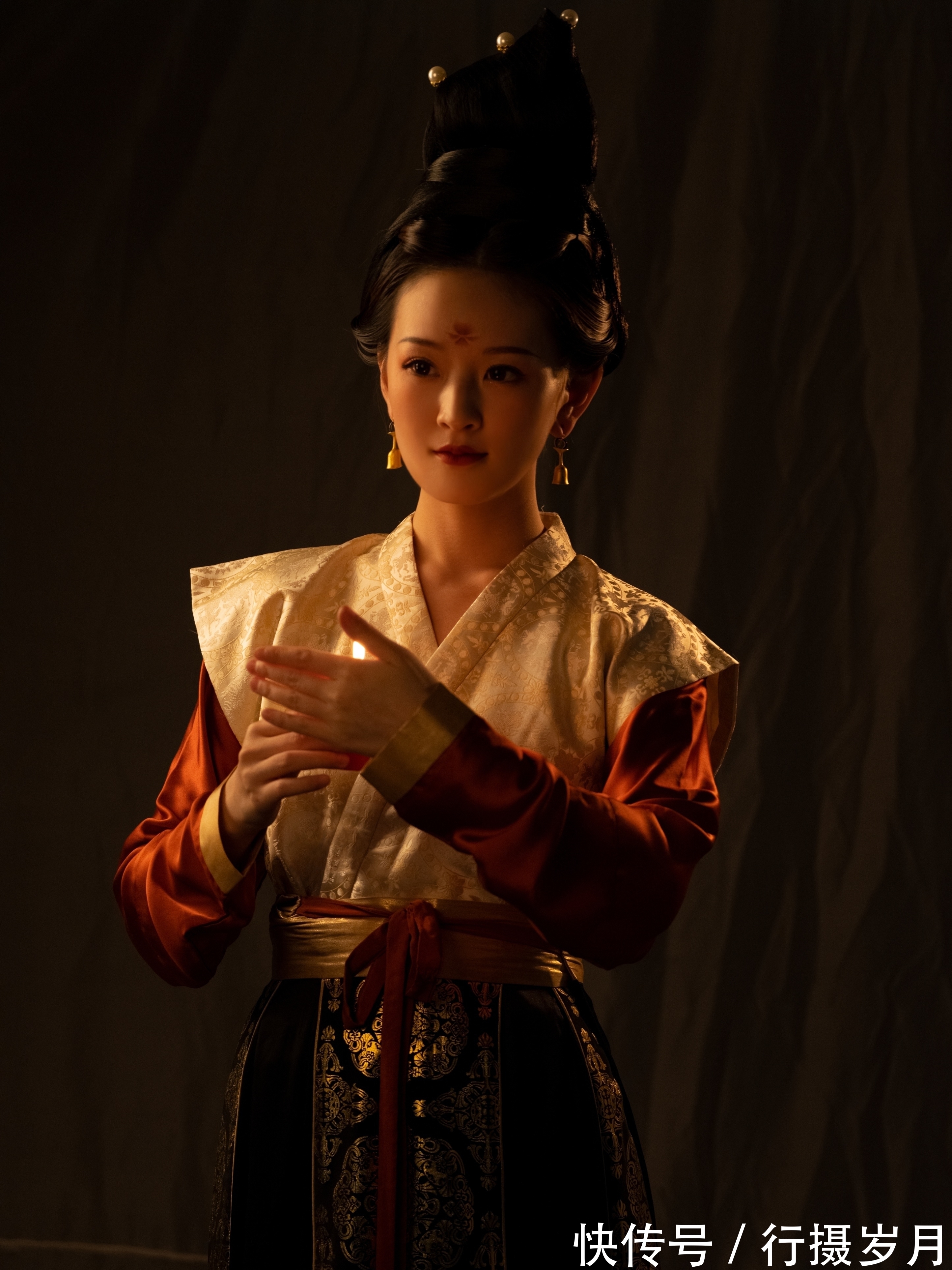 断桥残雪@青丝扬,凝眸望,轻舞霓裳,云水深处不负春光