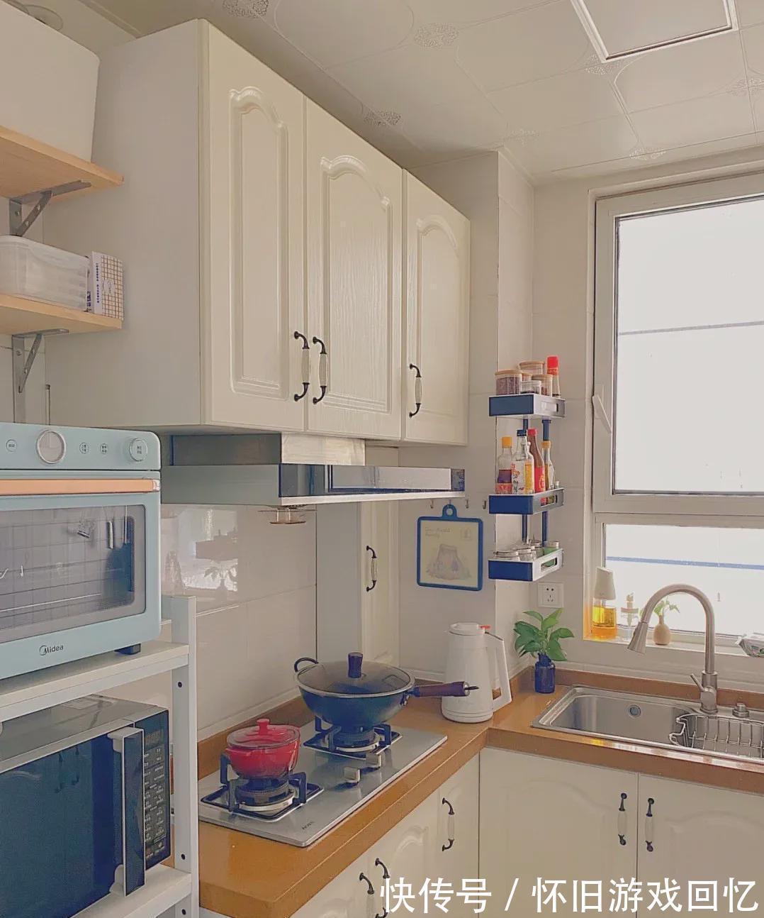 玄关|10万打造的80平米小家，全屋不吊顶，不做背景墙，简单又温暖