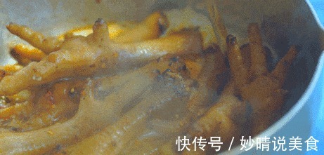30年卤味老板卤鸡爪别只会放十三香!多加这一味,更酥烂入味