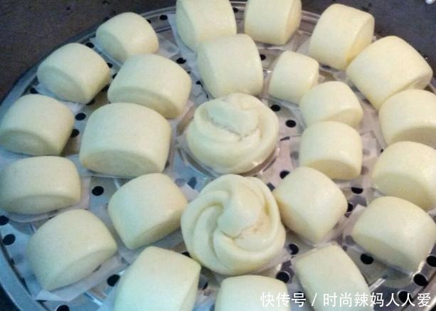 步骤|卖馒头的大妈说漏嘴,发面时多加一样,馒头又香又白,越吃越好吃