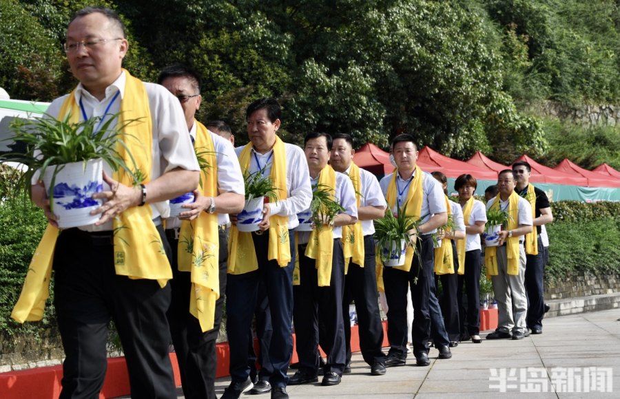 半岛|2021屈原故里端午文化节今开幕！赛龙舟、体验非遗……半岛全媒体记者全程直击