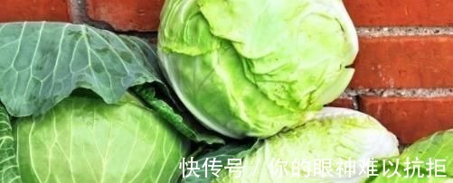 黑木耳|人到中年血管稠如粥?3物当零食换着吃,血管比年轻人还畅通!