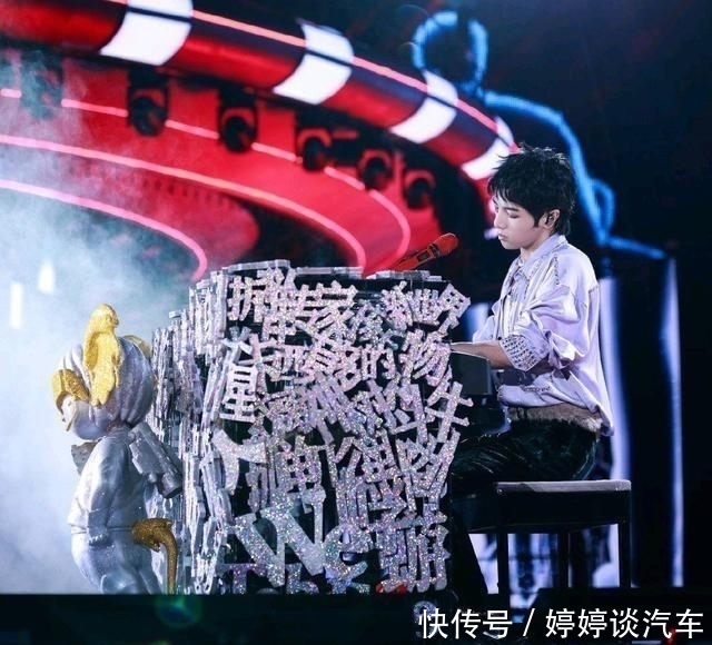 欢迎华晨宇的归来!终于等到“降临”,用音符感悟世界的灵魂