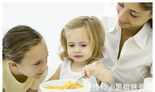 韭菜|小儿积食不能吃韭菜?转告家长:想要脾胃好,3种食物要少碰