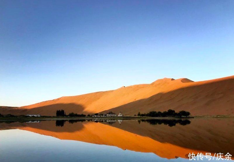 王维笔下的塞外风光，短短十字，便美到令人心醉