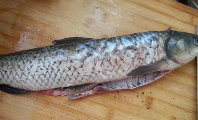 秋天,饺子面条靠边站,给家人做此面食,汤鲜美味还筋道,太香了