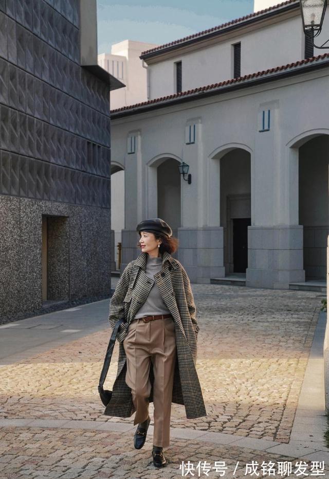 针织衫|会穿的女人不显老,看看三木妈妈的精致穿搭,优雅大气又有高级范