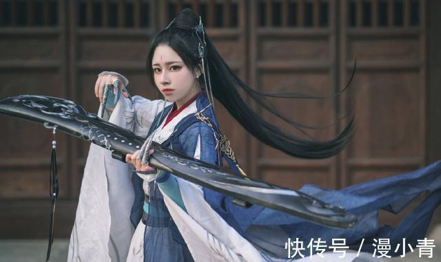 小姐姐|COS圈有多挣钱?美女月入两万元,副业收入成功赶超主业