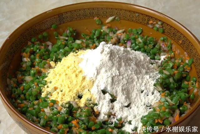 里加|豆角里加3个鸡蛋,不炒也不炖,手不用沾面,十分钟搞定全家早餐