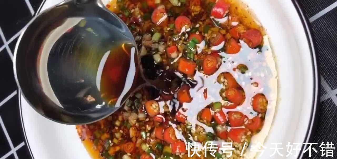 万能蘸料的做法，从四川厨师哪里得到的配方，做法简单特别实用！