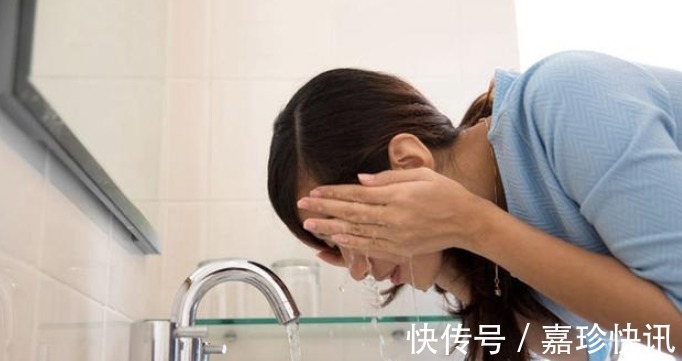 早上起床|晨起第一件“长寿事”,不是洗漱也不是早餐,多数人可能还不知道