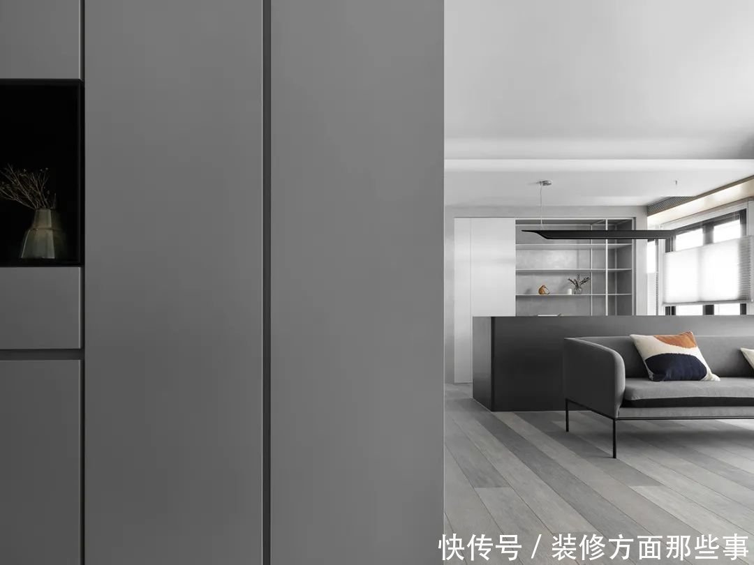 切边|这套95平现代三居室，简而不减的描摹出舒心日常