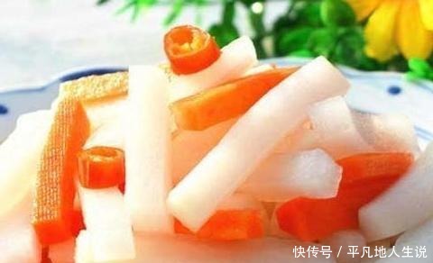 家庭自制萝卜秘方泡萝卜条,酸辣脆口又开胃,早餐吃几根特别舒服!