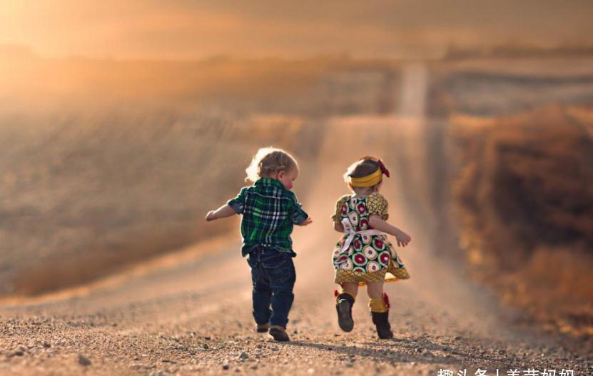 美芽|38岁女子升级做奶奶,儿子才十八岁,调侃:还没玩够