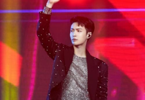 彭昱畅|张艺兴终于不再猖狂?靠黄磊录制综艺翻身,不料被他强压无法出头