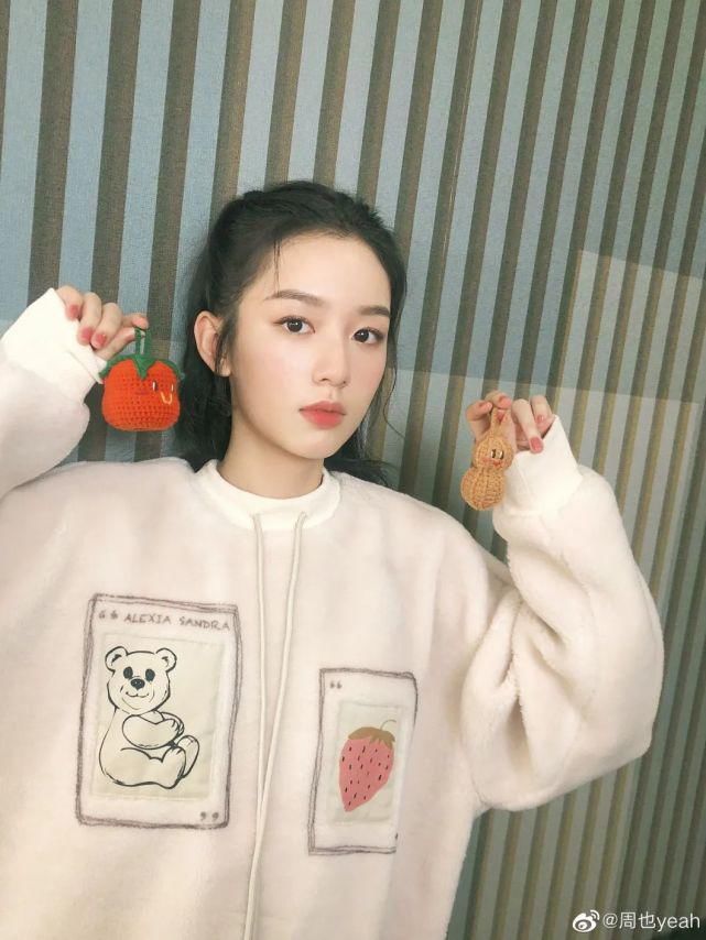 2021公认美女新类型来了！“奶茶系女生”火了！