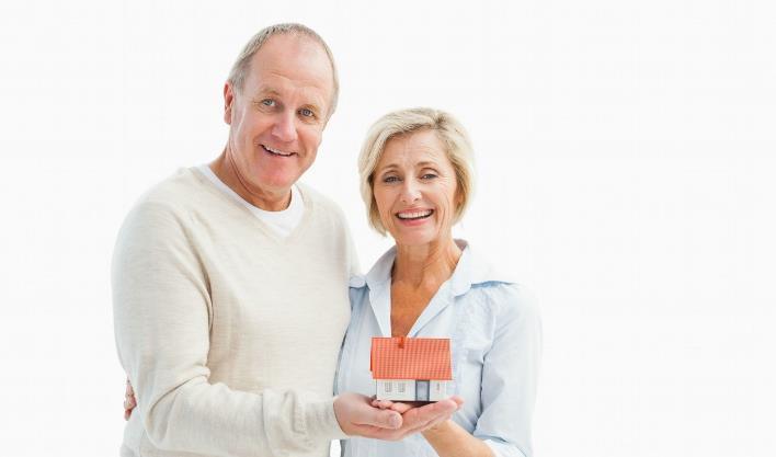 人老之后,代谢功能下降,少吃6类食物,或许能为健康“助力”