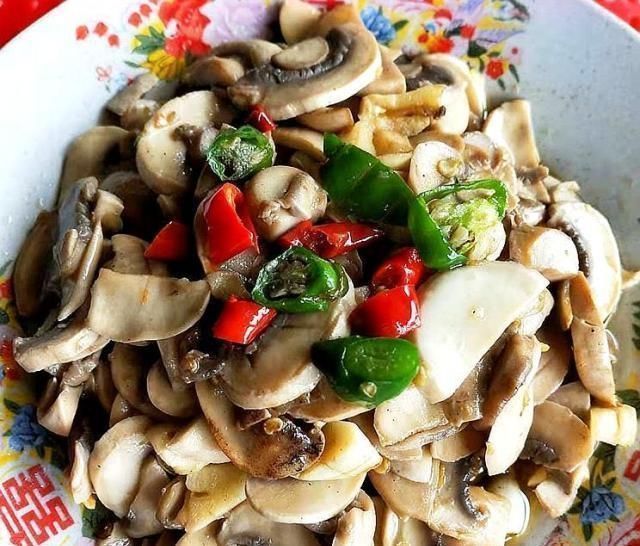 素炒蘑菇|减肥晚餐常吃它，每周吃两次，清肠道排垃圾，小腰变细了