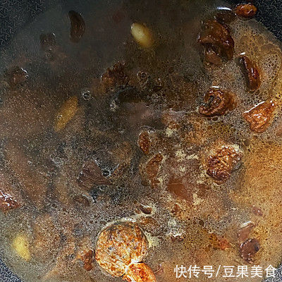 牛腩|软烂入味的萝卜炖牛腩，超级下饭