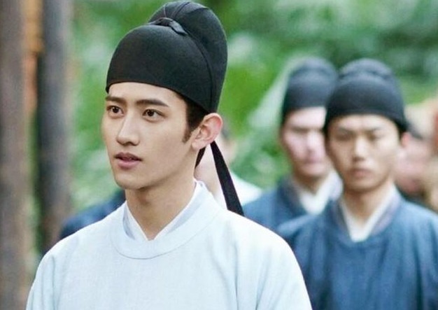 那他|都知道司马光砸缸,那他救出来的小孩是谁?难怪没人提他