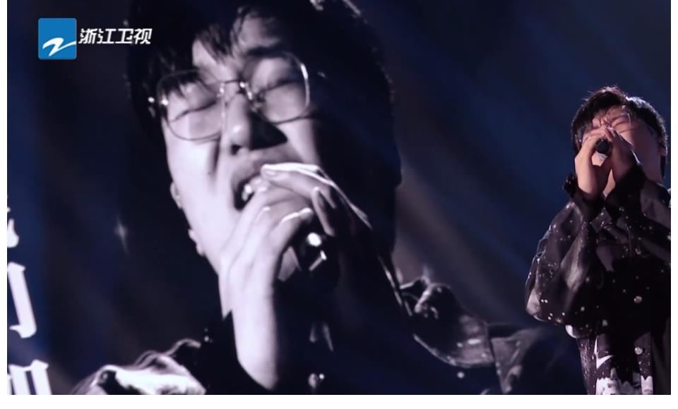 姚曉棠|中國好聲音：王鴻昊氣息不穩(wěn)險晉級，姚曉棠獲得滿票引發(fā)質(zhì)疑