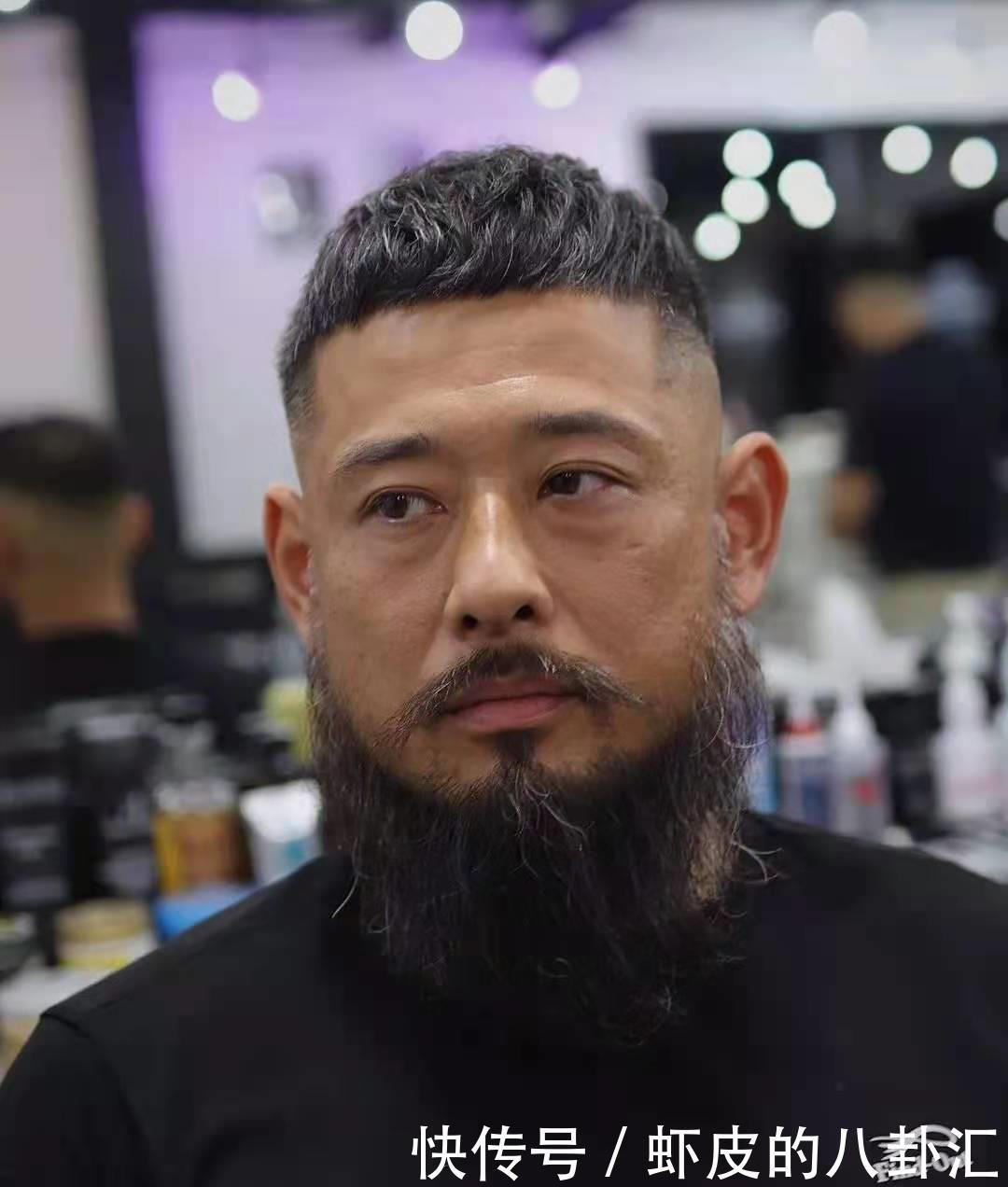 中年大叔|中年大叔流行剪“光头”?错!有品位的男士现在都做这三种发型了