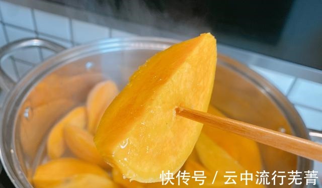 红薯最好吃的做法，家里有口锅就能做，香甜软糯有嚼劲，保存久！