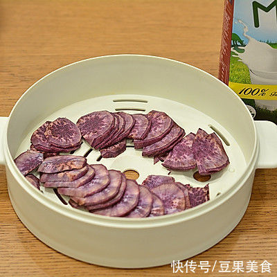 美味调剂生活，紫薯奶昔不可错过