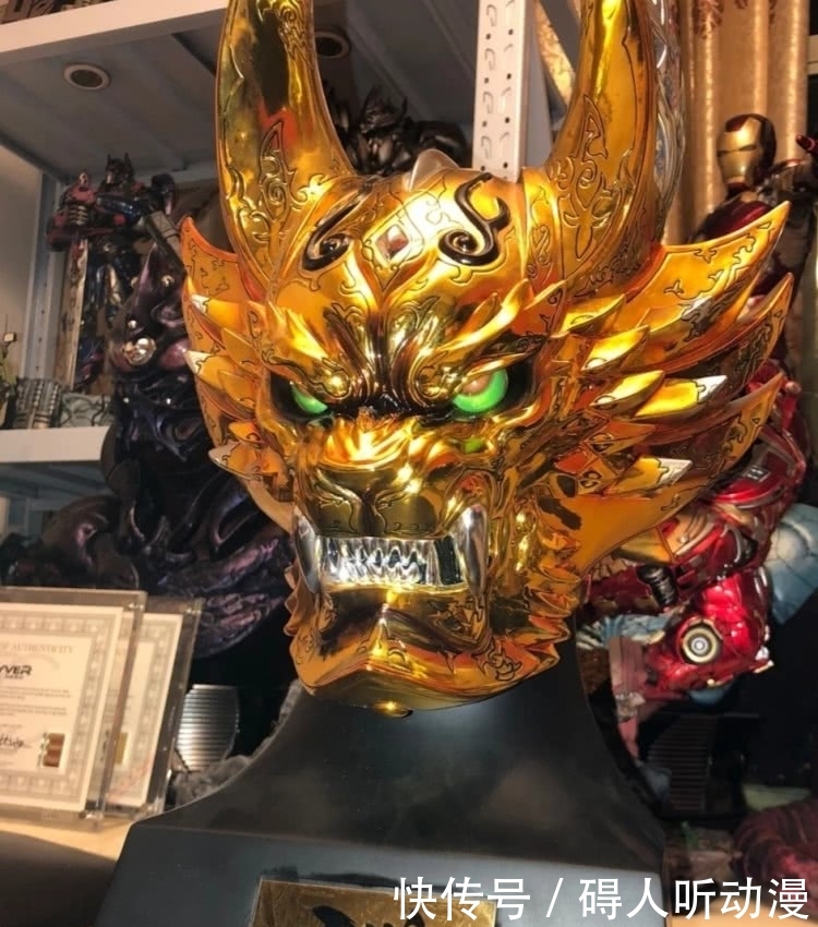华丽到极致 牙狼garo黄金骑士雕像手办 最高位魔戒骑士来袭 快资讯