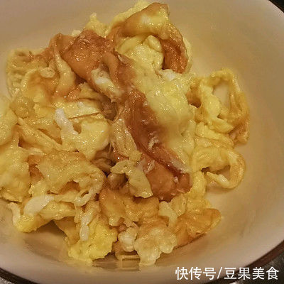 马苏里拉|虾仁培根焗饭这么做特别好吃，吃一周都不会腻