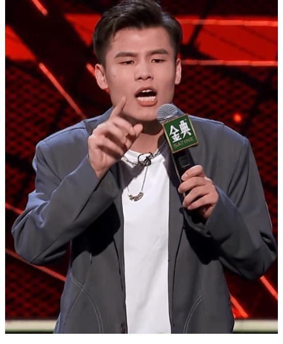 广智|脱口秀大会4第十期，侧颜杀何广智，闻到了徐志胜爱情的酸臭味