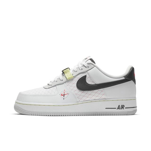 机能纽扣太帅了!全新Air Force 1正式登场