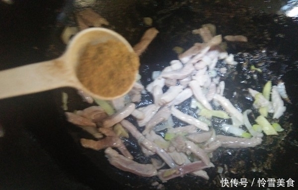 它是肠胃“清道夫”,隔三差五吃1碗,润肠通便,抹平大肚腩!