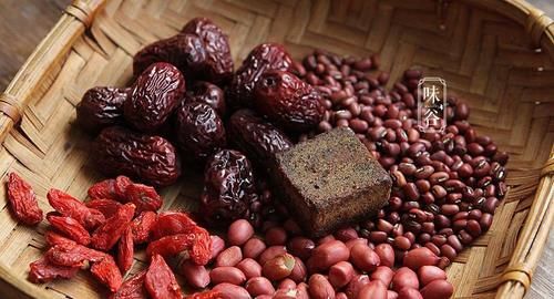 红枣|天凉了，女人要对自己好一点，这5种食材煮一锅，常喝气色好