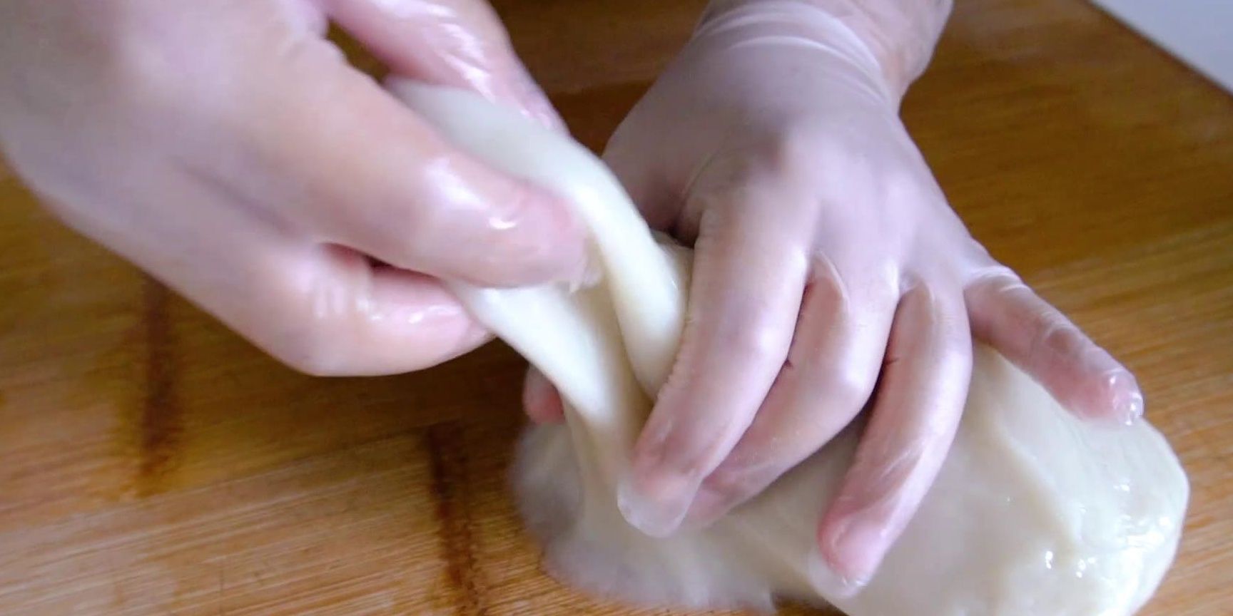 做糯米糍时，不如试试这改良配方，糯叽叽不粘牙不变硬，味道更好