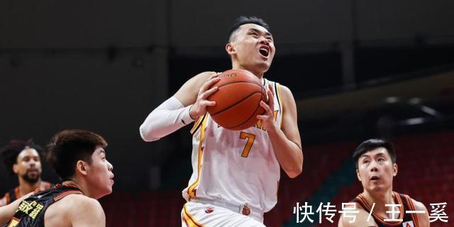 山西|开局碰强敌,山西男篮做好准备!外线大比拼,杨学增要拿开门红!