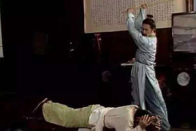 王夫人#十四岁中秀才的贾珠,为何一病就死了?寡妇李纨有难言之隐