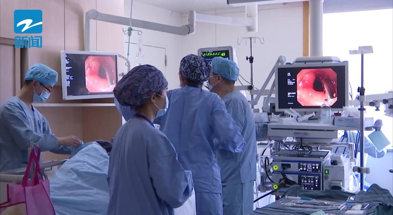 肿瘤|罕见！宝宝出生时口含“龙珠”，爸妈却急坏了