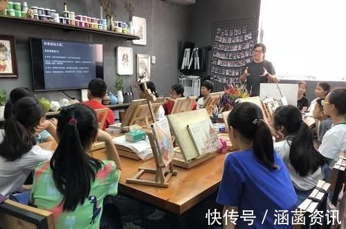 视力|孩子多大就可以配手机了?并非7岁也非18岁,这个年纪就刚刚好