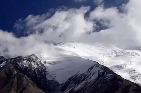 要看|【专题整理】世界上最著名的十大山脉，中华十大名山，你知道几个？高考地理一定要看的！