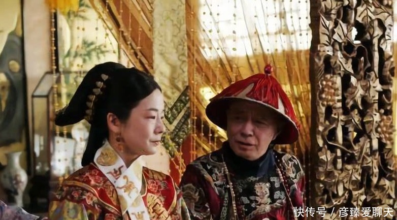 超过|她陪伴慈禧19年,年俸禄超过亲王,为何一生不敢照相?