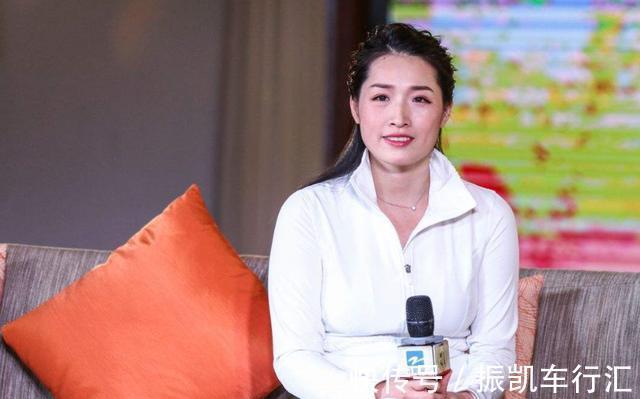 体育项目|她是中国游泳皇后,嫁给普通人,如今有两个孩子,36岁成魅力女神
