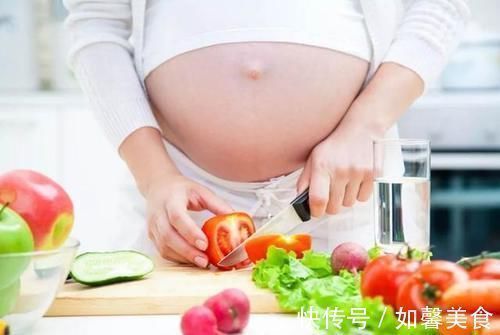 醒来|孩子出生是个“夜猫子”,妈妈被“折磨”到崩溃,爸爸:自己作的