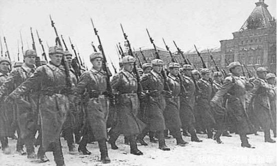 反攻|大举进攻莫斯科的德军,为何被苏军成功的反攻?