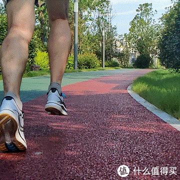 真·畅|跑鞋评测 篇四：真·畅跑云端：Saucony索康尼 Endorphin Pro啡鹏2上脚体验
